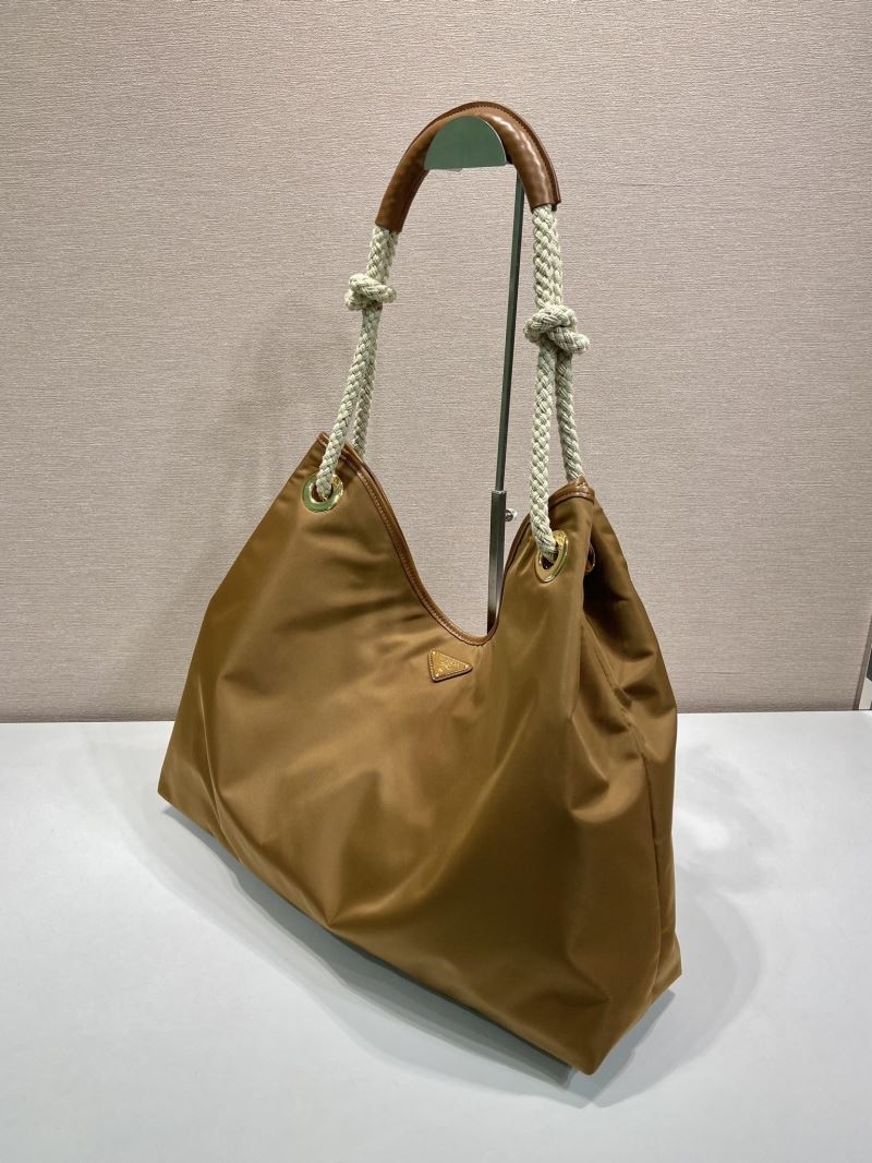Pra*a tote bags